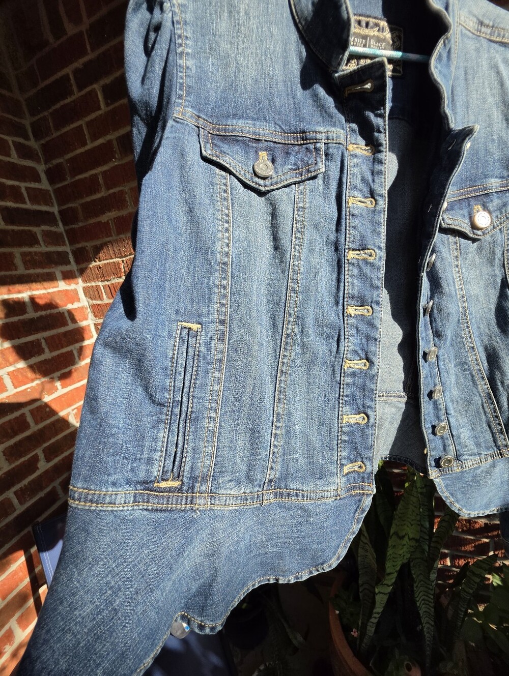 WHBM Feminine denim jacket 6 - Picture 3 of 9